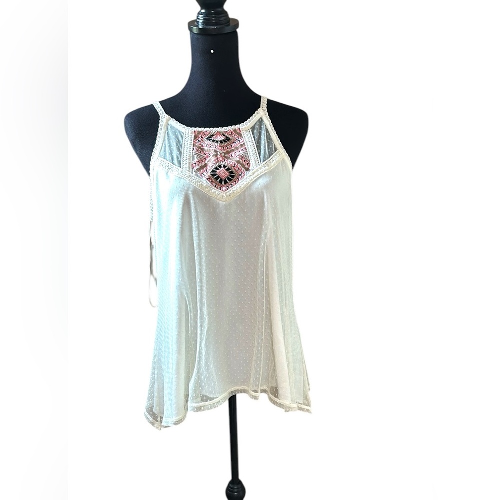 Elegant White Sleeveless Top with Pink Embroidery
